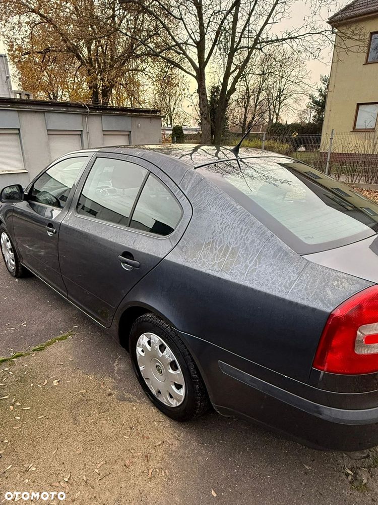 Skoda Octavia 1.6 - 3