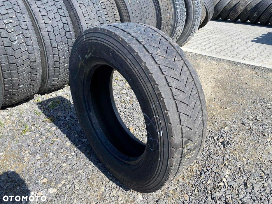 245/70R19.5 Opona GOODYEAR KMAX D Napęd k max - 2