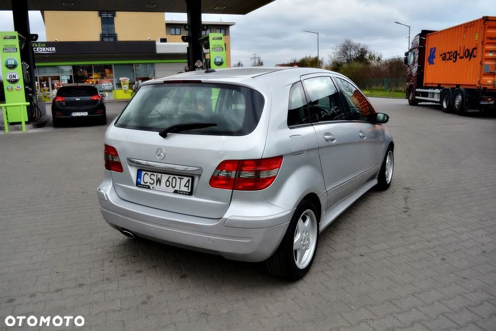 Mercedes-Benz Klasa B 180 CDI DPF Special Edition - 13