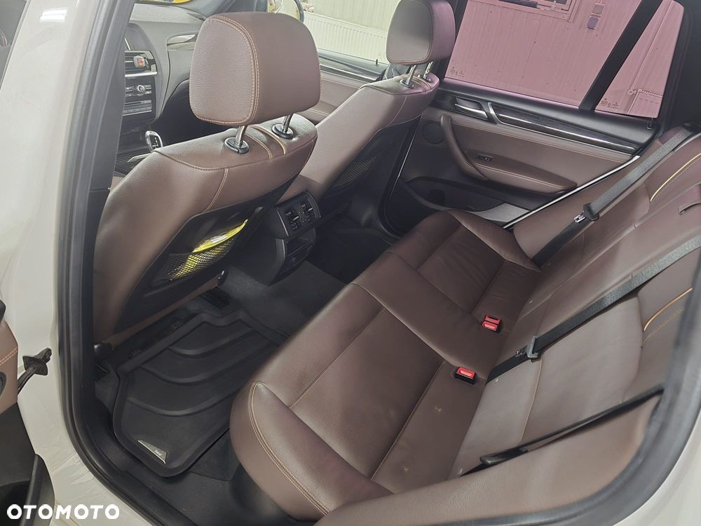 BMW X3 xDrive20d - 12