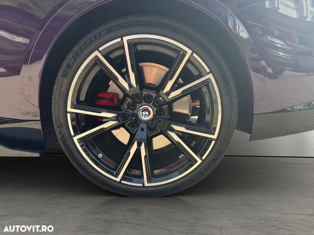 BMW M2 M240i xDrive AT - 31