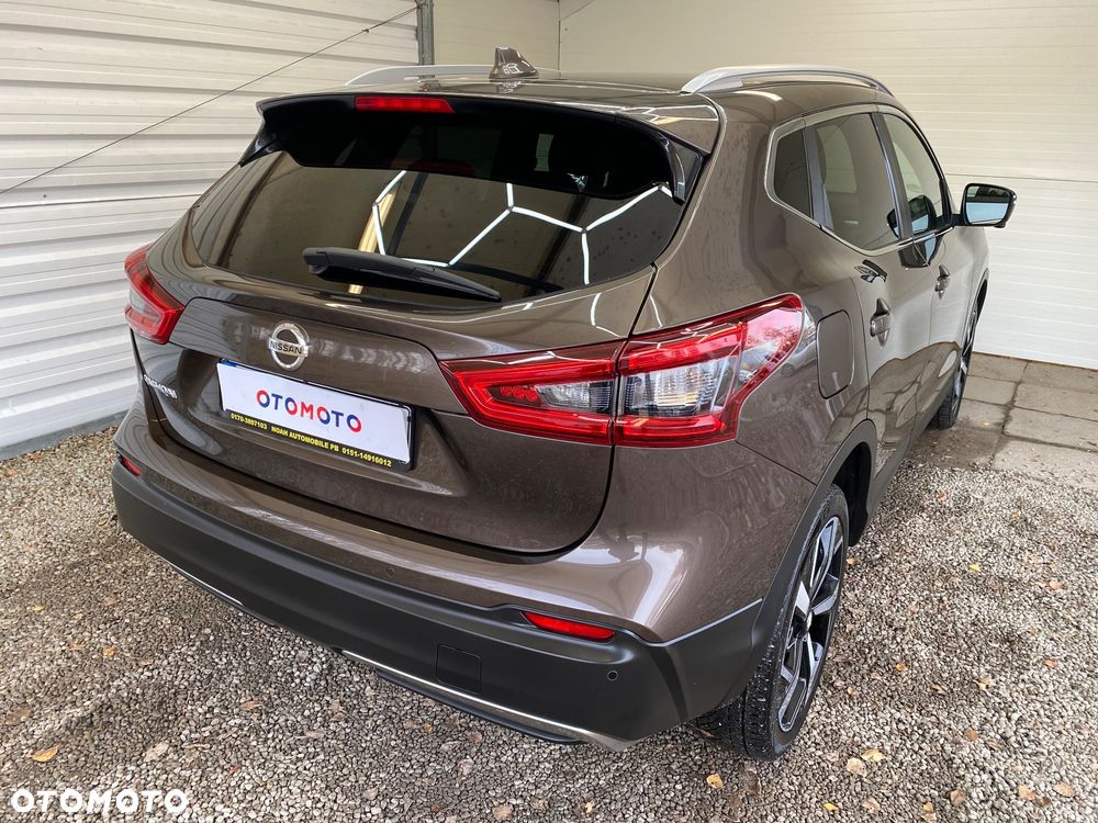 Nissan Qashqai 1.3 DIG-T TEKNA - 3