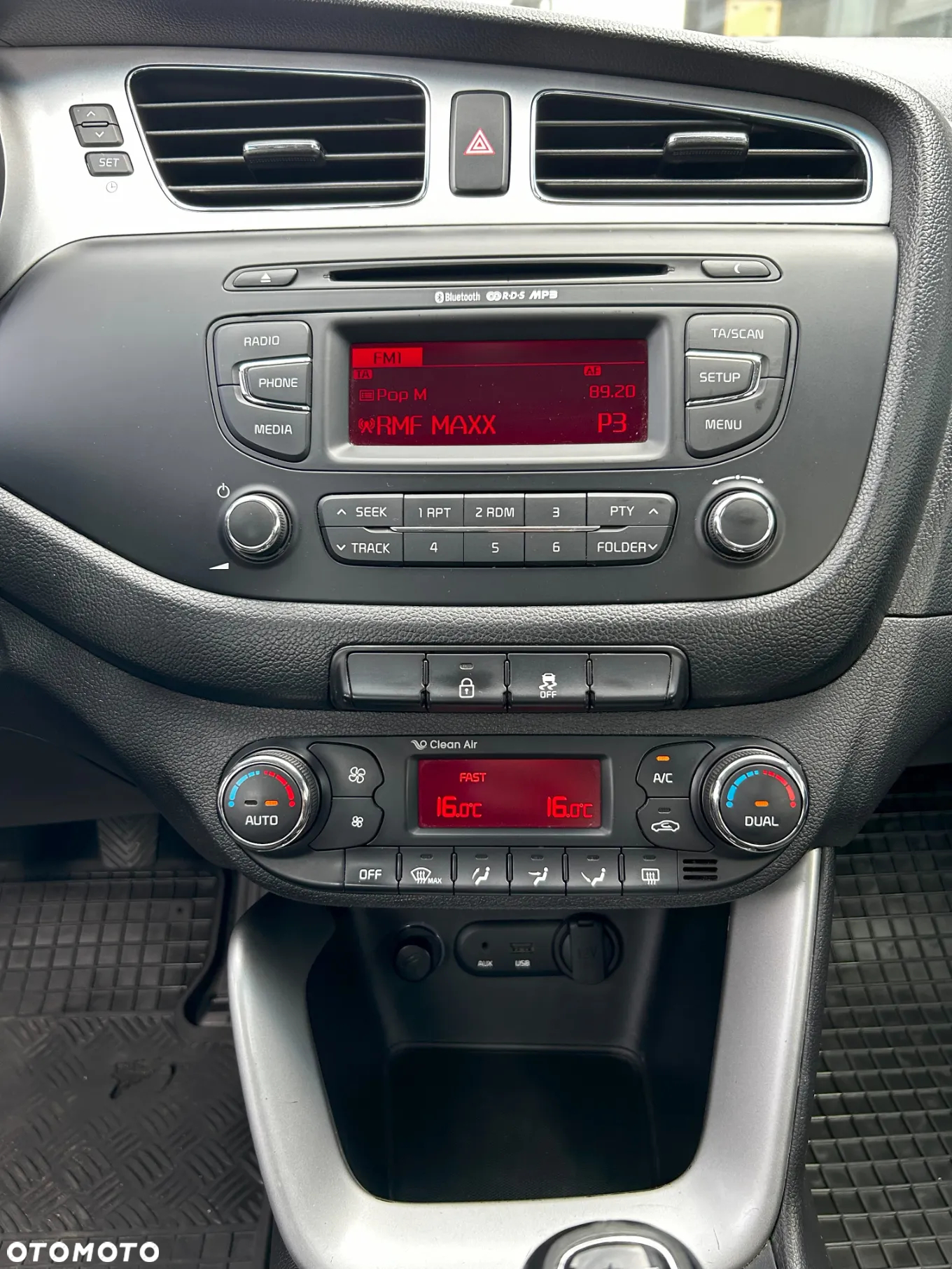 Kia Ceed Cee'd 1.6 CRDi M - 16