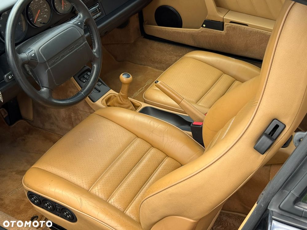 Porsche 911 - 17