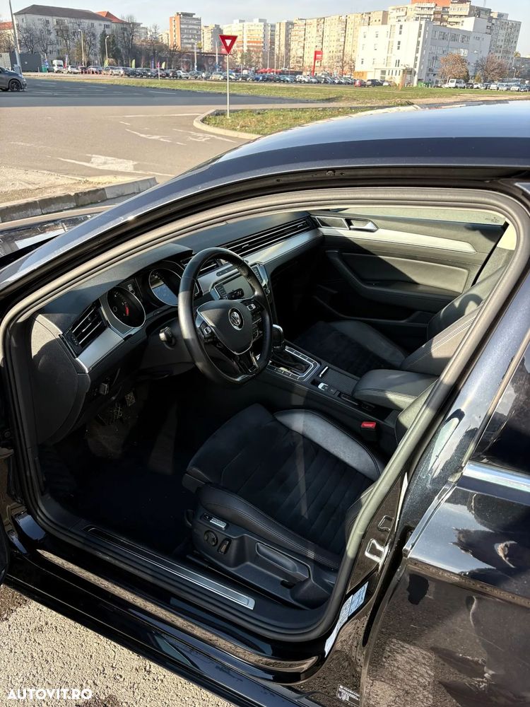 Volkswagen Passat - 11