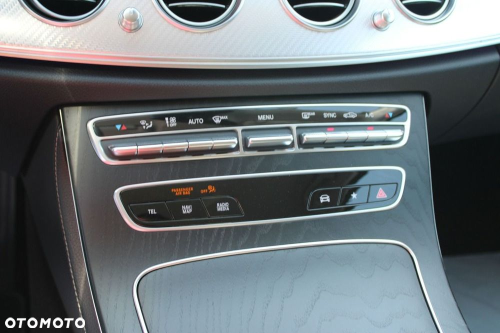 Mercedes-Benz Klasa E - 30