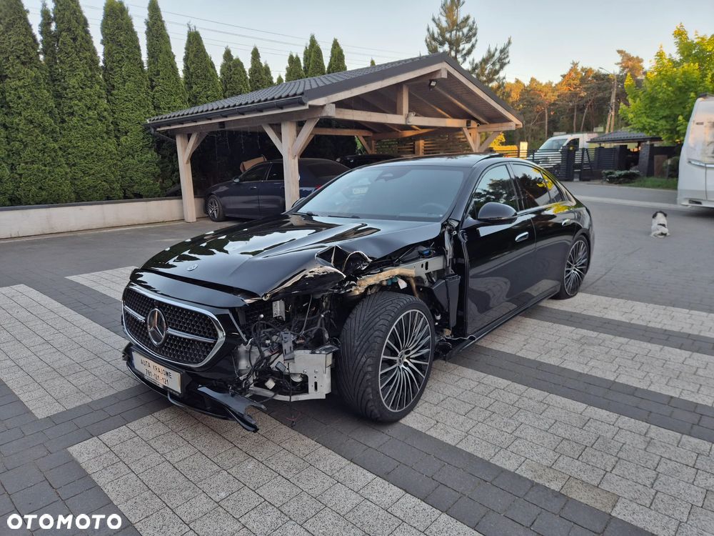 Mercedes-Benz Klasa E 450 mHEV 4-Matic AMG 9G-Tronic - 15