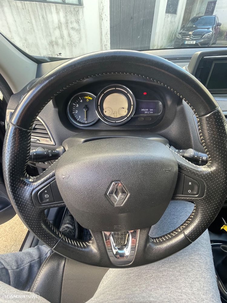 Renault Mégane Sport Tourer ENERGY dCi 110 Start & Stopp Bose Edition - 7