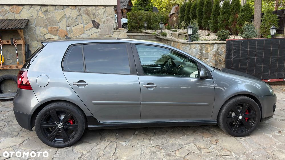 Volkswagen Golf 1.9 TDI Sportline - 5