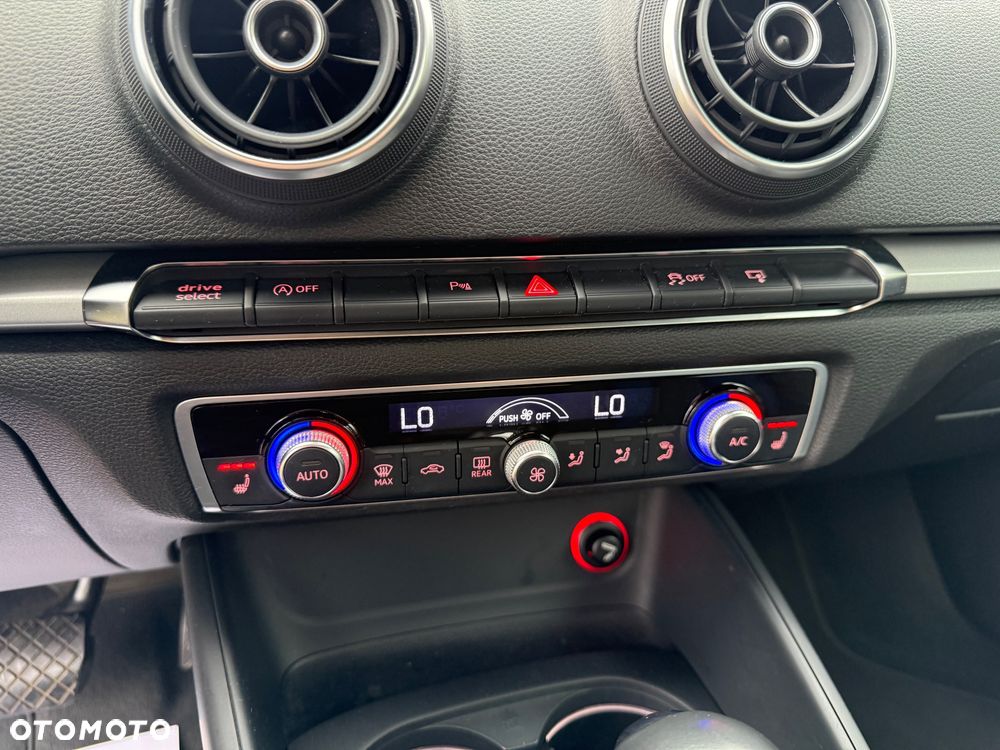 Audi A3 Sportback 2.0 TDI S tronic sport - 22