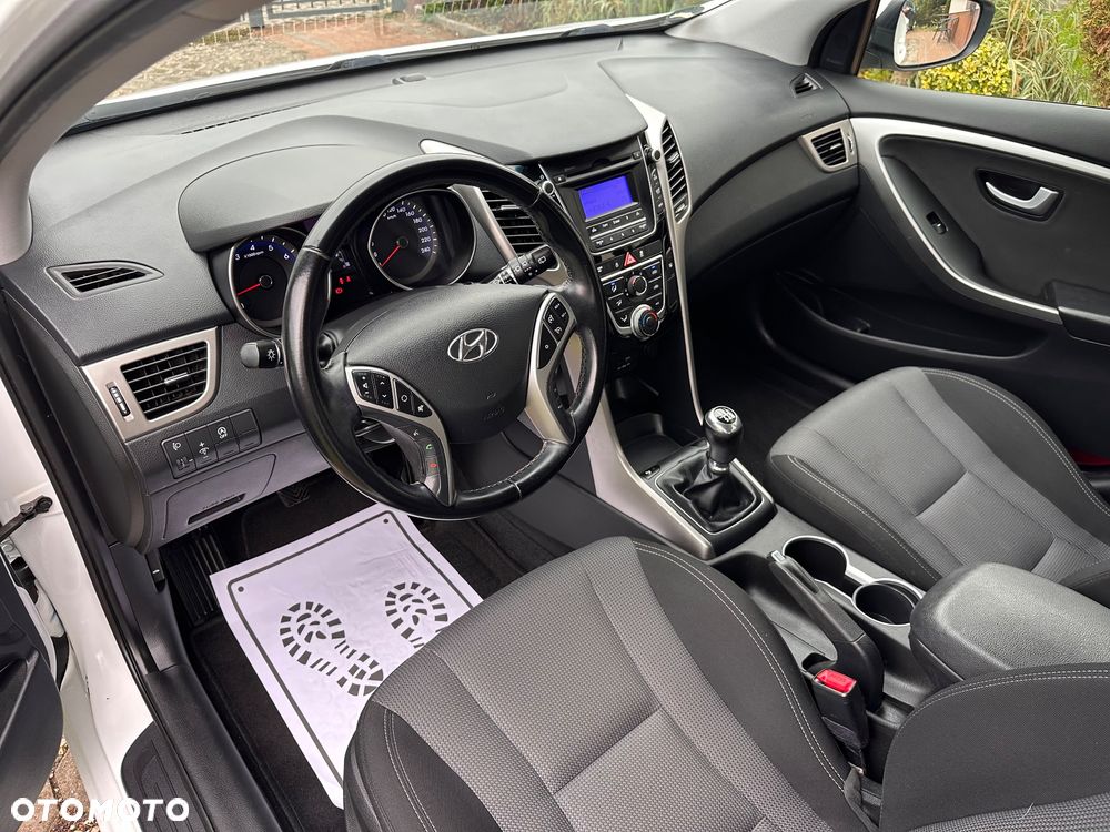 Hyundai i30 1.4 YES - 21