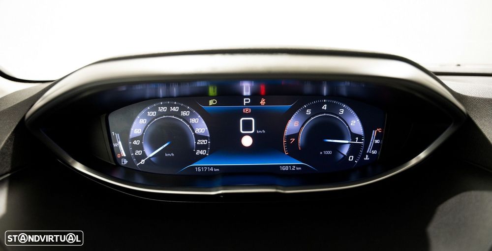 Peugeot 5008 1.2 PureTech Allure EAT8 - 16