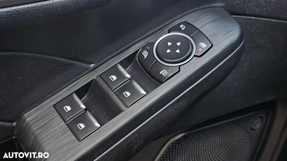 Ford Kuga 2.5 Duratec PHEV TITANIUM - 13