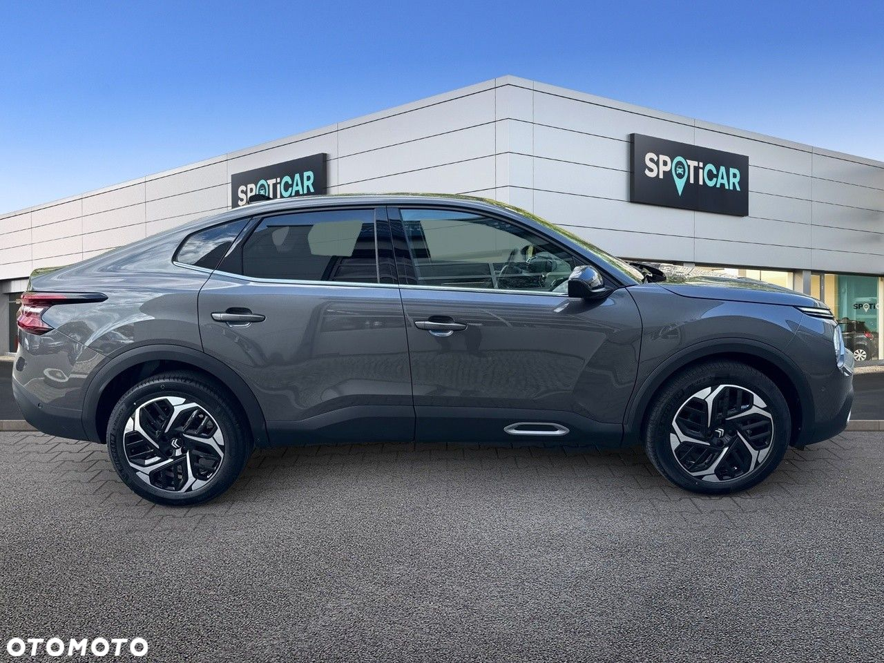 Citroën C4X - 4