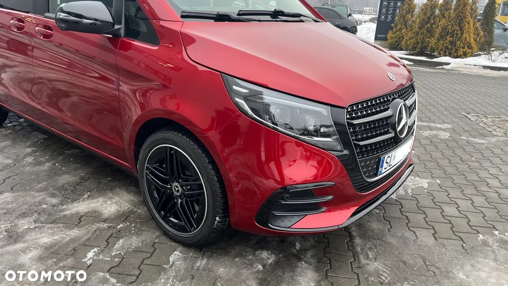 Mercedes-Benz Klasa V - 6