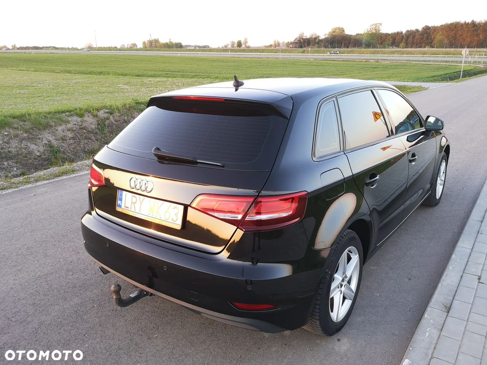 Audi A3 Sportback 1.6 TDI S tronic sport - 21