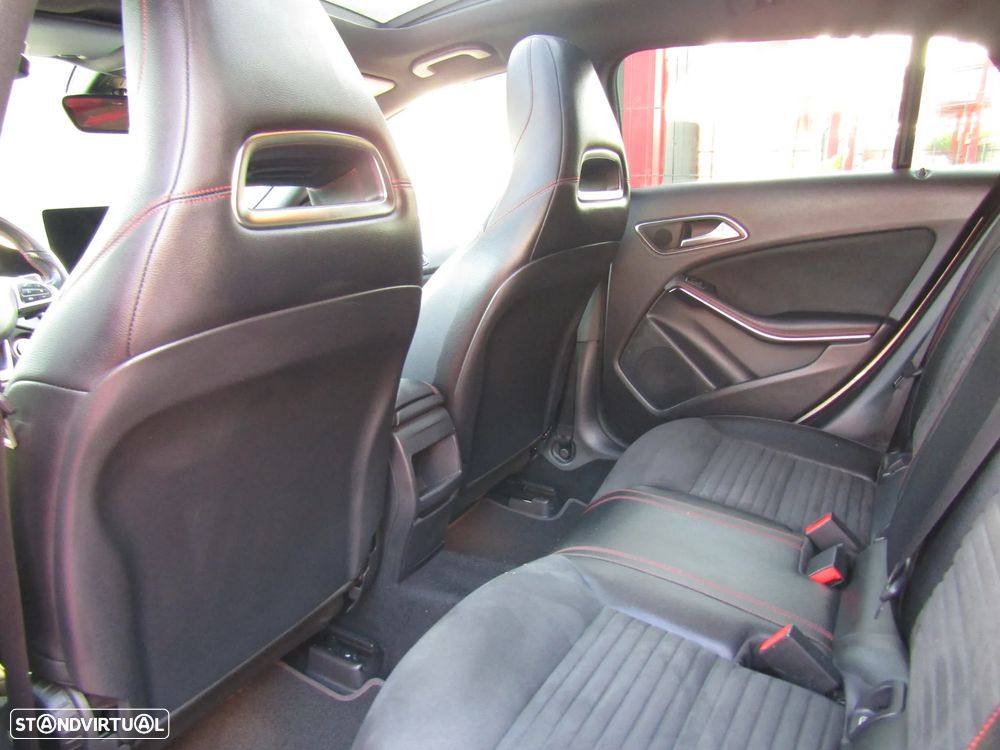 Mercedes-Benz CLA 200 d Shooting Brake AMG Line Aut. - 7