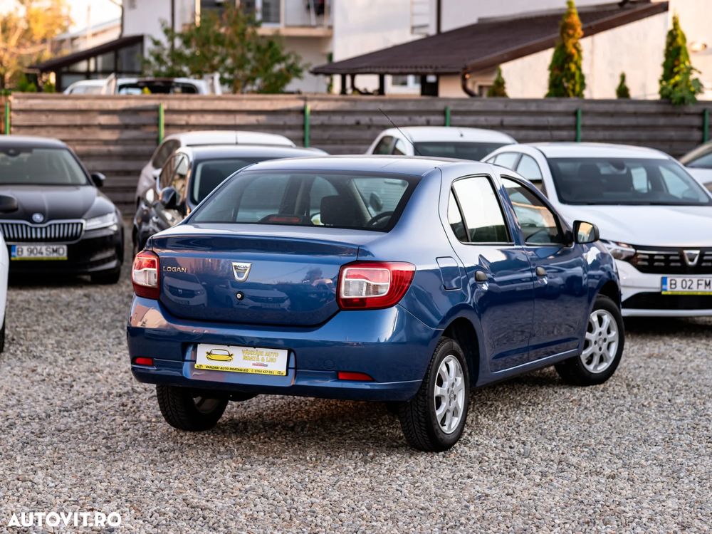 Dacia Logan 1.2 16V Laureate - 11