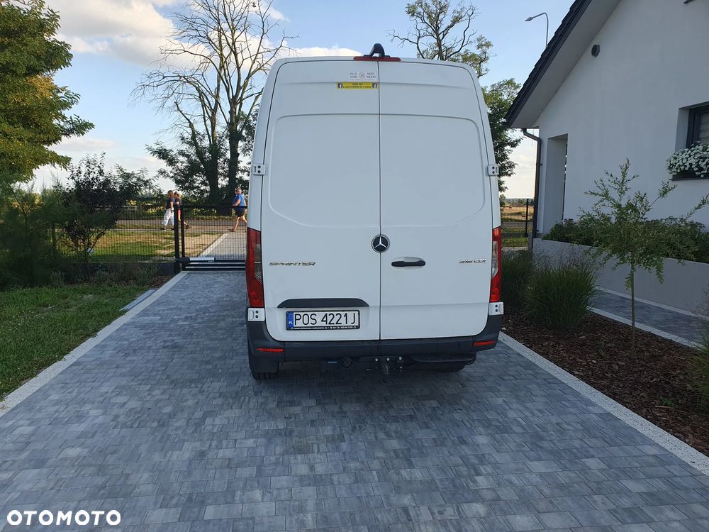 Mercedes-Benz Sprinter 907 316 - 14