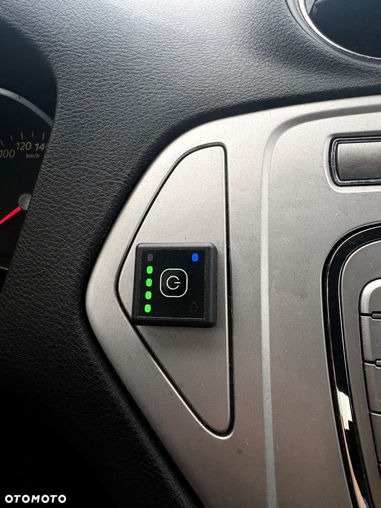 Ford Mondeo 1.6 Titanium - 12