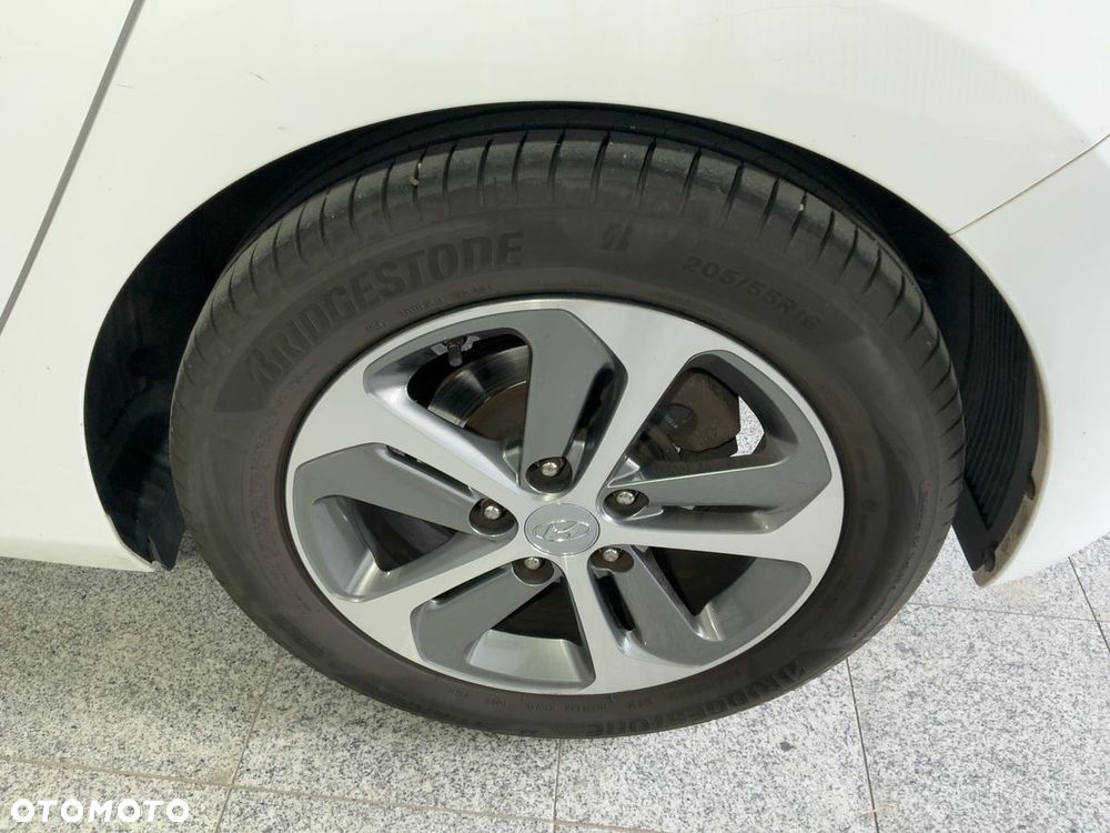 Hyundai i30 blue 1.4 Style - 4