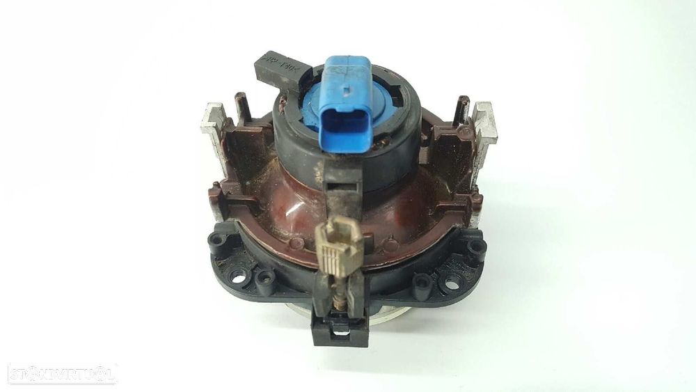 FAROL DE NEVOEIRO DIREITO CITROEN XSARA PICASSO 2.0 HDI - 2