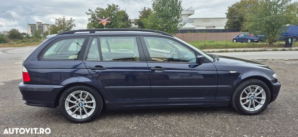 BMW Seria 3 320d DPF Touring Aut. Edition Fleet - 1