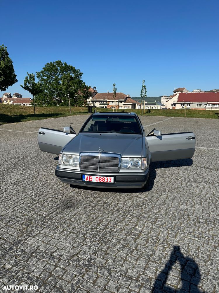 Mercedes-Benz W124 - 9