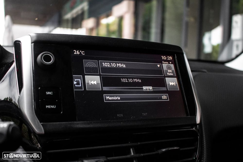 Peugeot 208 PureTech 82 Start & Stop Allure - 34