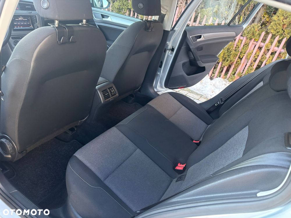 Volkswagen Golf 1.6 TDI BlueMot Comfortline - 14