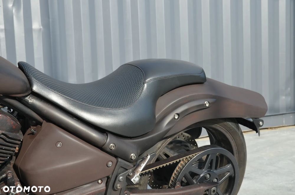 Yamaha Road Star - 10