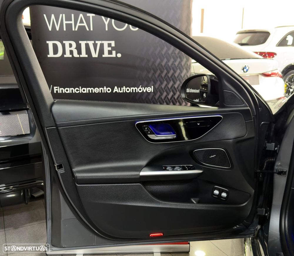 Mercedes-Benz C 300 - 47