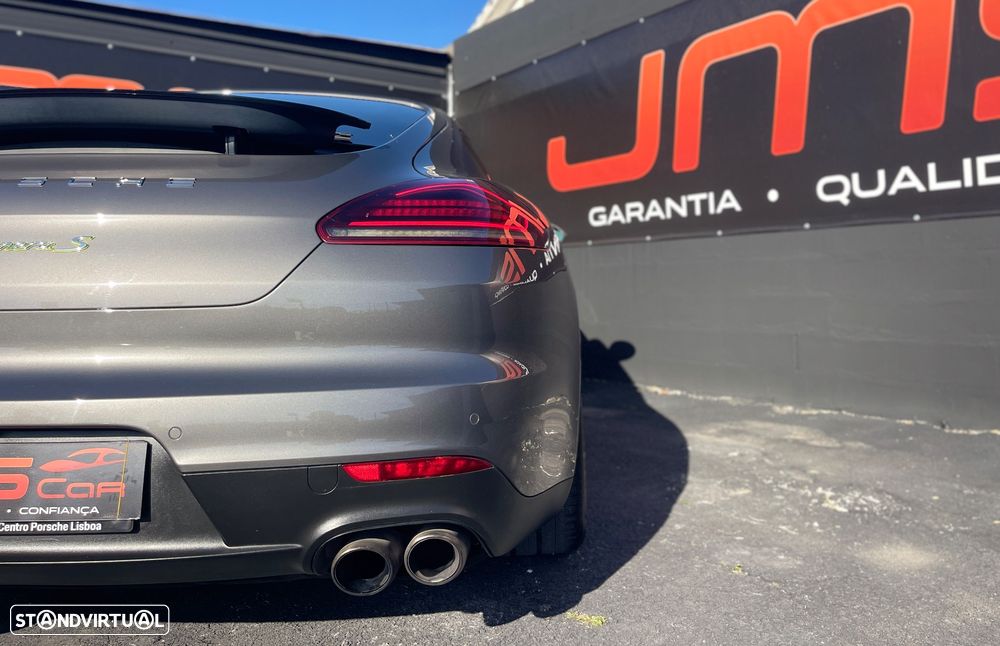 Porsche Panamera S E-Hybrid - 14