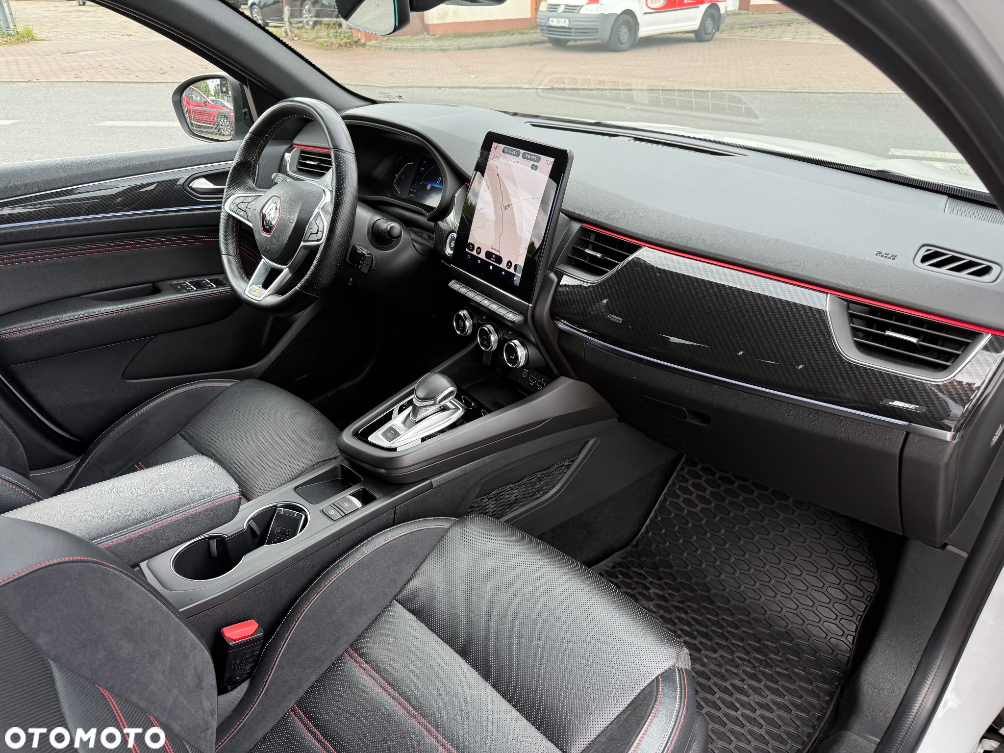 Renault Arkana E-TECH 145 R.S.LINE - 8