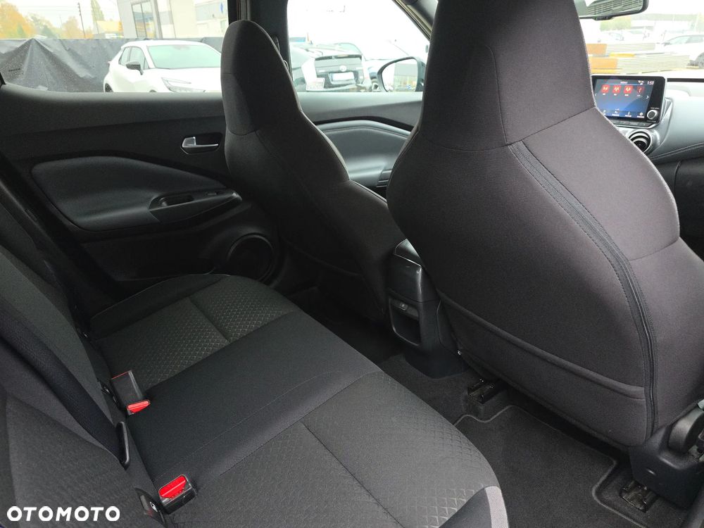 Nissan Juke 1.0 DIG-T N-Connecta DCT - 13