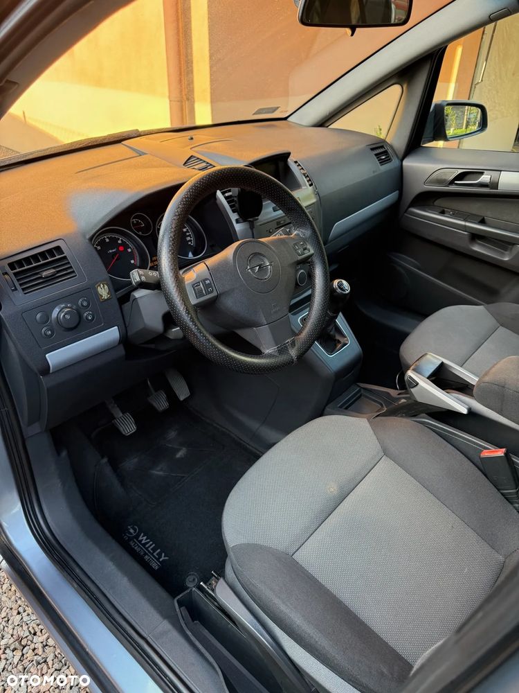 Opel Zafira 1.9 CDTI Edition - 14