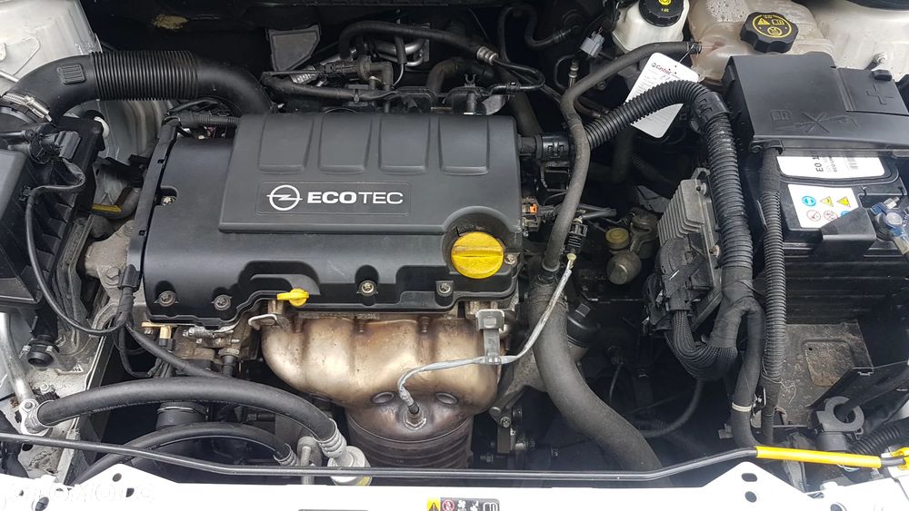 Opel Astra - 14