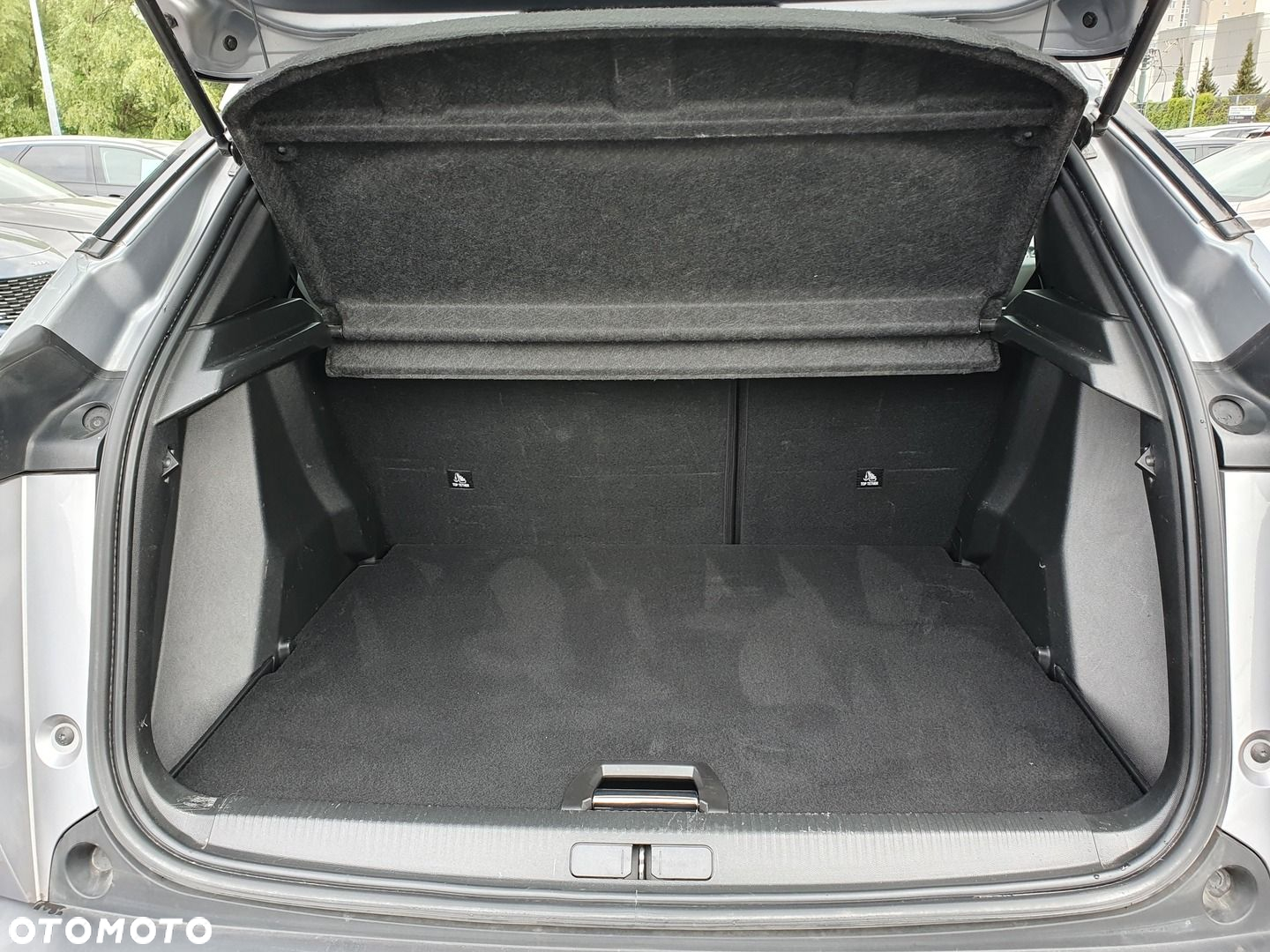 Peugeot 2008 1.2 PureTech Active Pack S&S EAT8 - 10