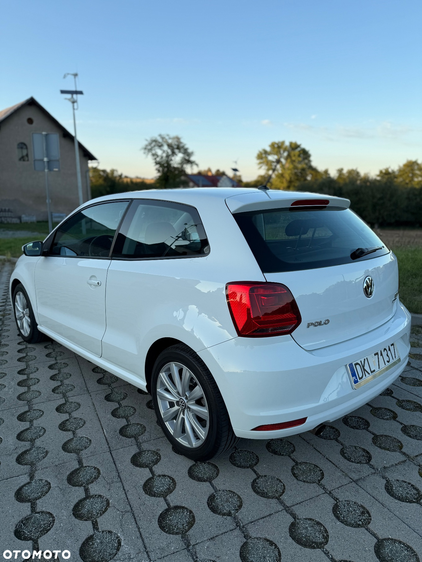 Volkswagen Polo - 4