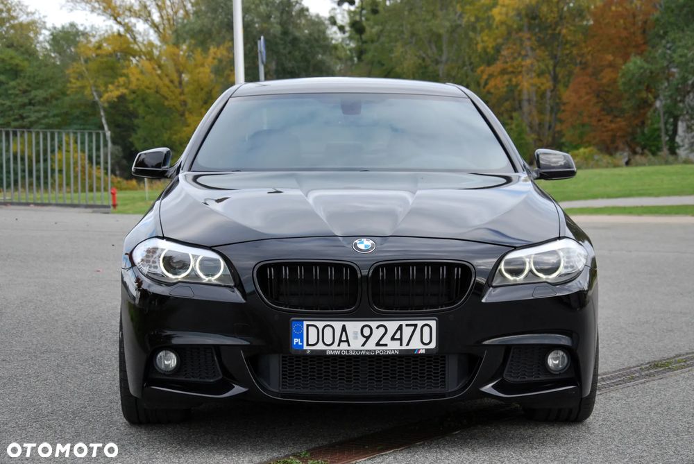 BMW Seria 5 525d xDrive - 8