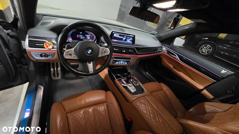 BMW Seria 7 740d xDrive mHEV sport - 6