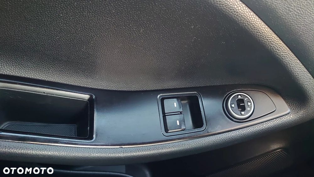 Hyundai i20 1.2 - 23