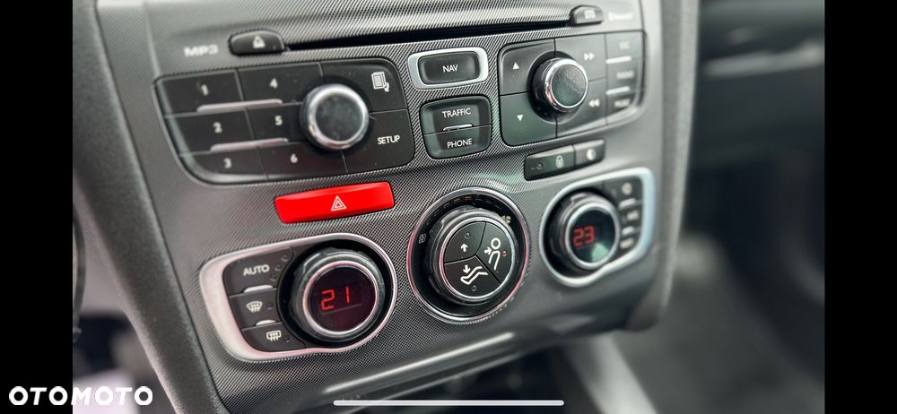 Citroën C4 1.6 HDi Selection - 14