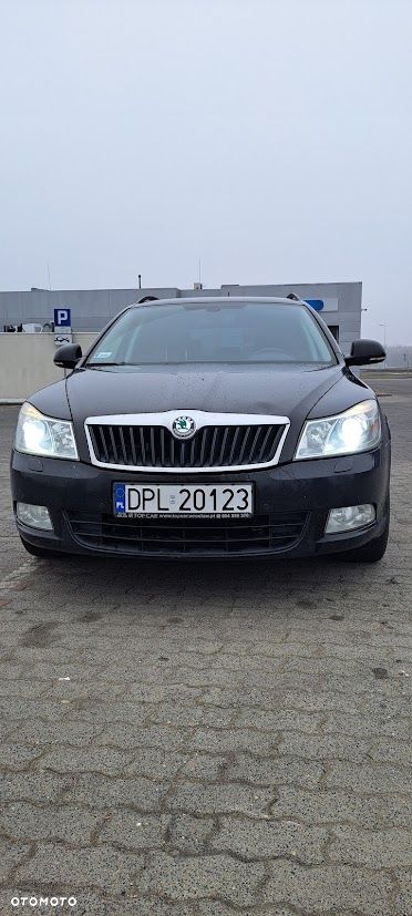 Skoda Octavia 2.0 TDI DPF Ambition DSG - 4