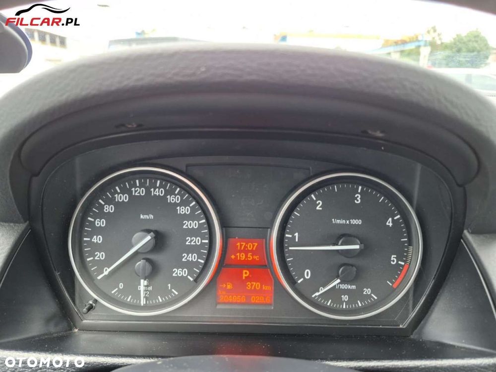 BMW X1 - 16