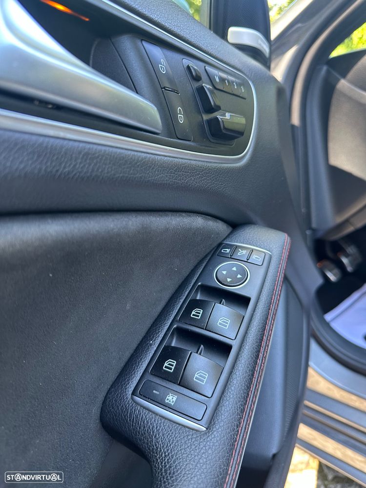 Mercedes-Benz A 180 CDI AMG Line - 36