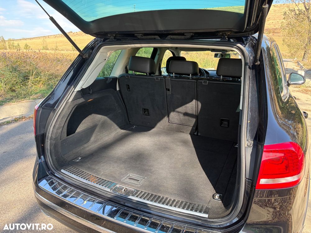 Volkswagen Touareg 3.0 V6 TDI BMT - 15