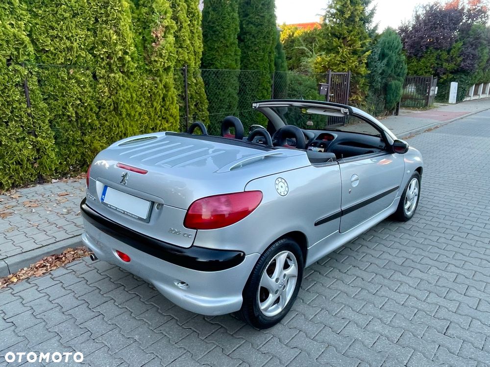 Peugeot 206 CC 110 Automatik Platinum - 14