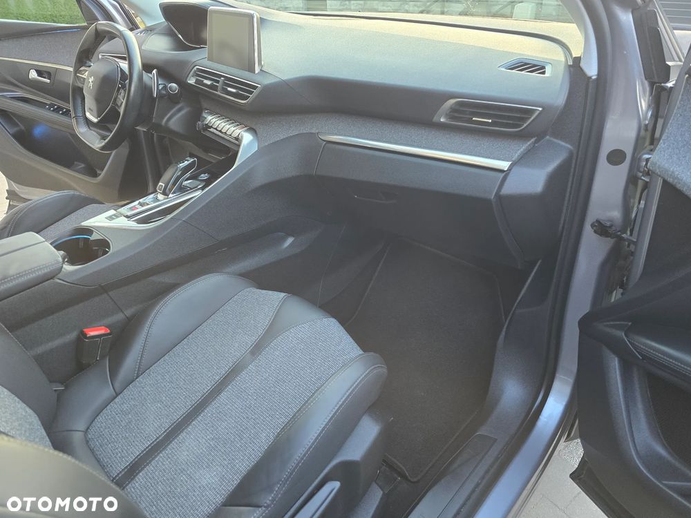 Peugeot 3008 PureTech 130 Stop & Start EAT6 Allure - 15