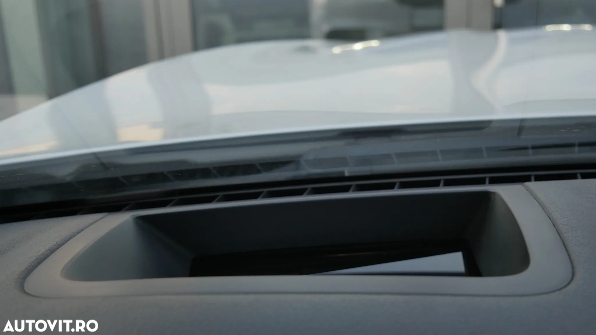 BMW Seria 5 535d xDrive AT - 32